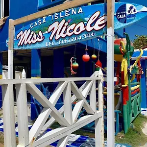 https://apartamentos-miss-nicole.sanandreshotels.com
